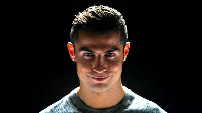 Криштиану Роналду неприятно удивил знанием русского Криштиану Роналду неприятно удивил знанием русского