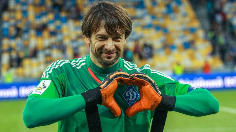 Ми повинні переходити на українську, – легендарний динамівець здивував заявою Ми повинні переходити на українську, – легендарний динамівець здивував заявою