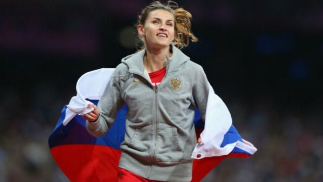 Трьом російським спортсменам дозволили не соромитись під "триколором"