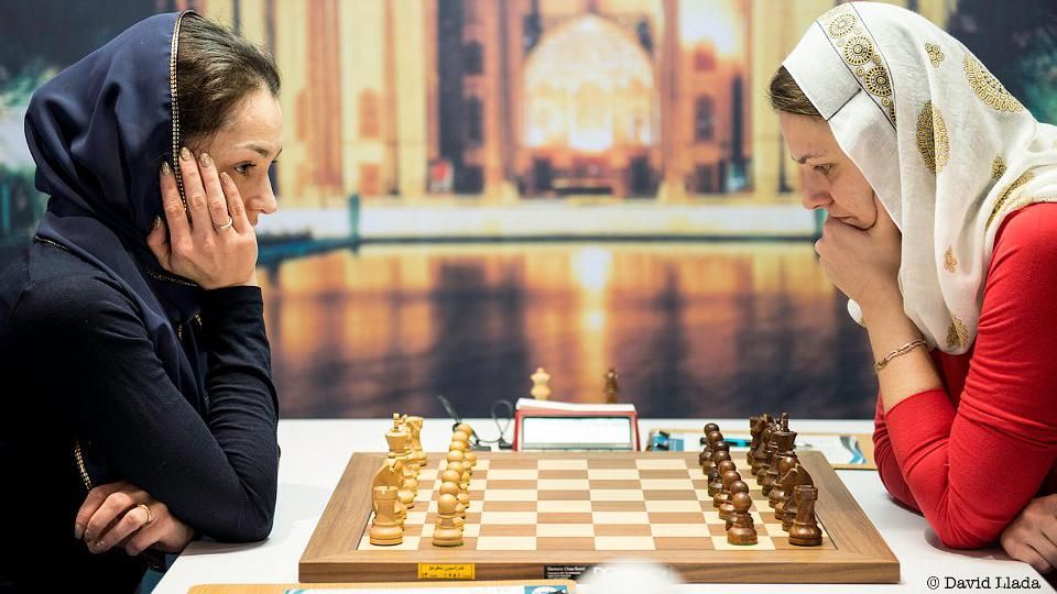 Шахи: Українка Музичук вийшла в фінал чемпіонату світу, розгромивши росіянку