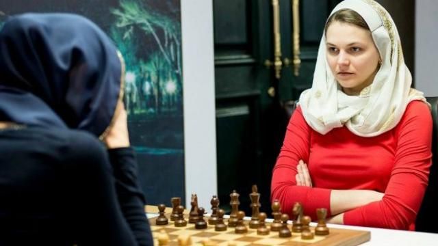 ЧМ по шахматам: после первой партии финала украинка Музычук идет без поражений
