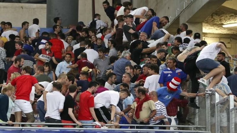 У Росії хочуть легалізувати бійки футбольних фанатів 