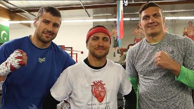 Ломаченко, Усик і Гвоздик звернулися до українців Ломаченко, Усик і Гвоздик звернулися до українців