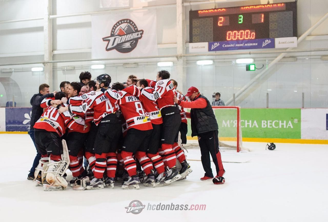 Визначився чемпіон України з хокею Визначився чемпіон України з хокею