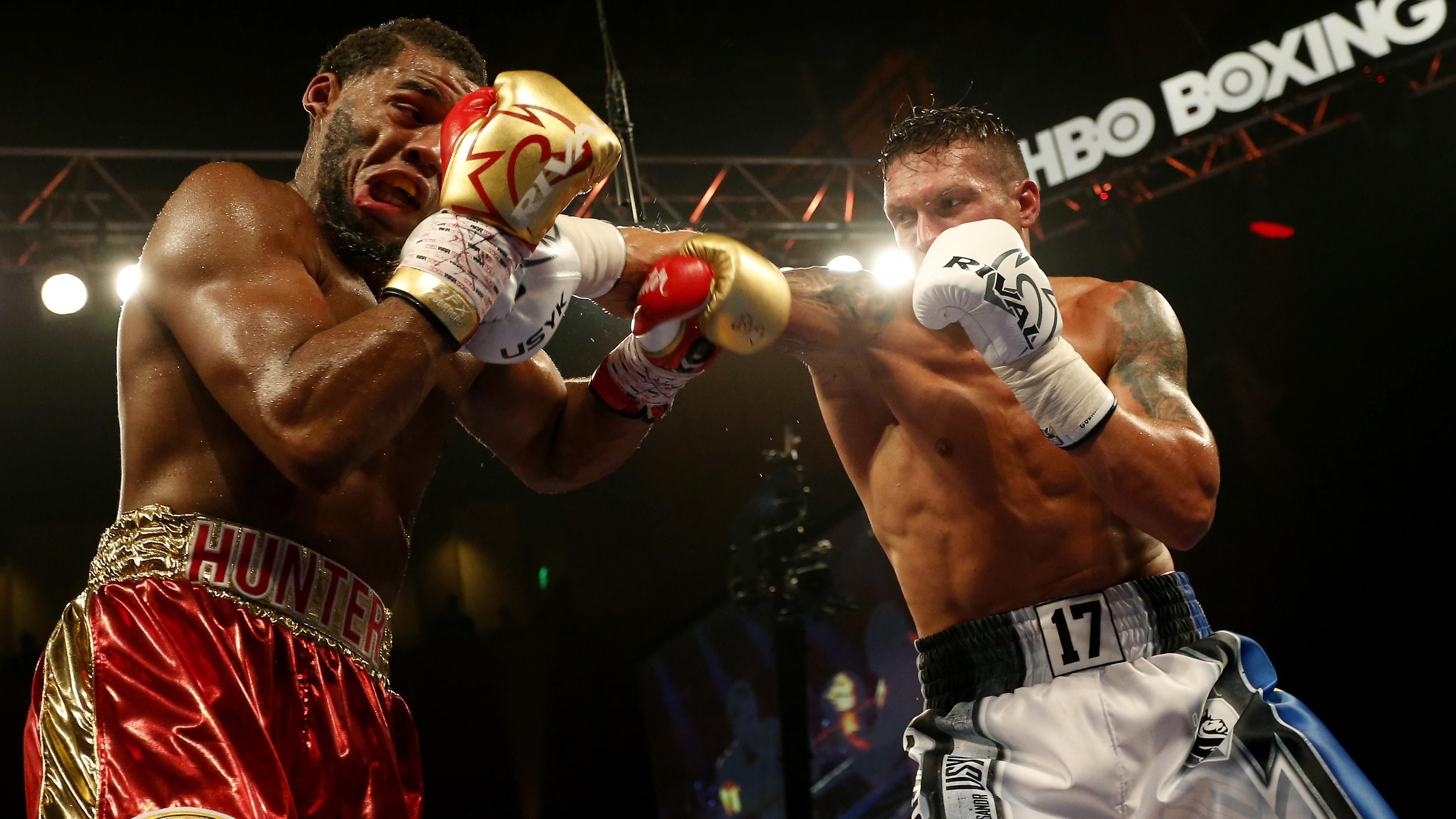 Усик про перемогу над Хантером: Бій потрібно було зупинити раніше Усик про перемогу над Хантером: Бій потрібно було зупинити раніше