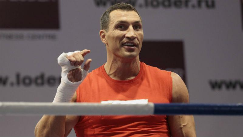 Кличко рассмешил журналистов пародией на Трампа: видео