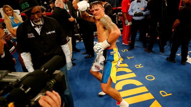 Украинский чемпион возглавил рейтинг боксеров в тяжелом весе Украинский чемпион возглавил рейтинг боксеров в тяжелом весе