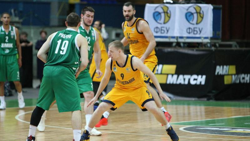 В шаге от десятого титула: "Будивельнык" феерически одержал очередную победу