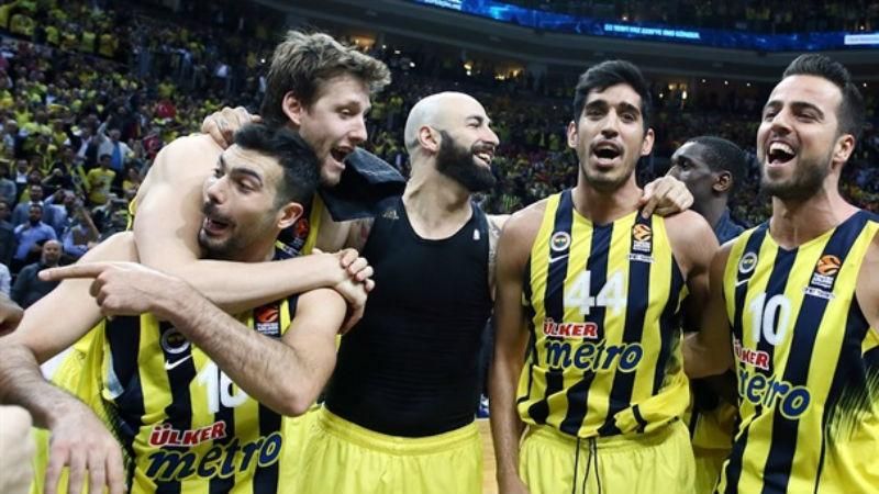 Відомий баскетбольний клуб Туреччини вперше в історії виграв Євролігу