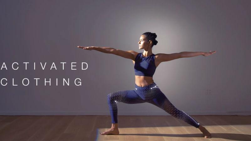 Умные лосины для йоги могут заменить инструктора