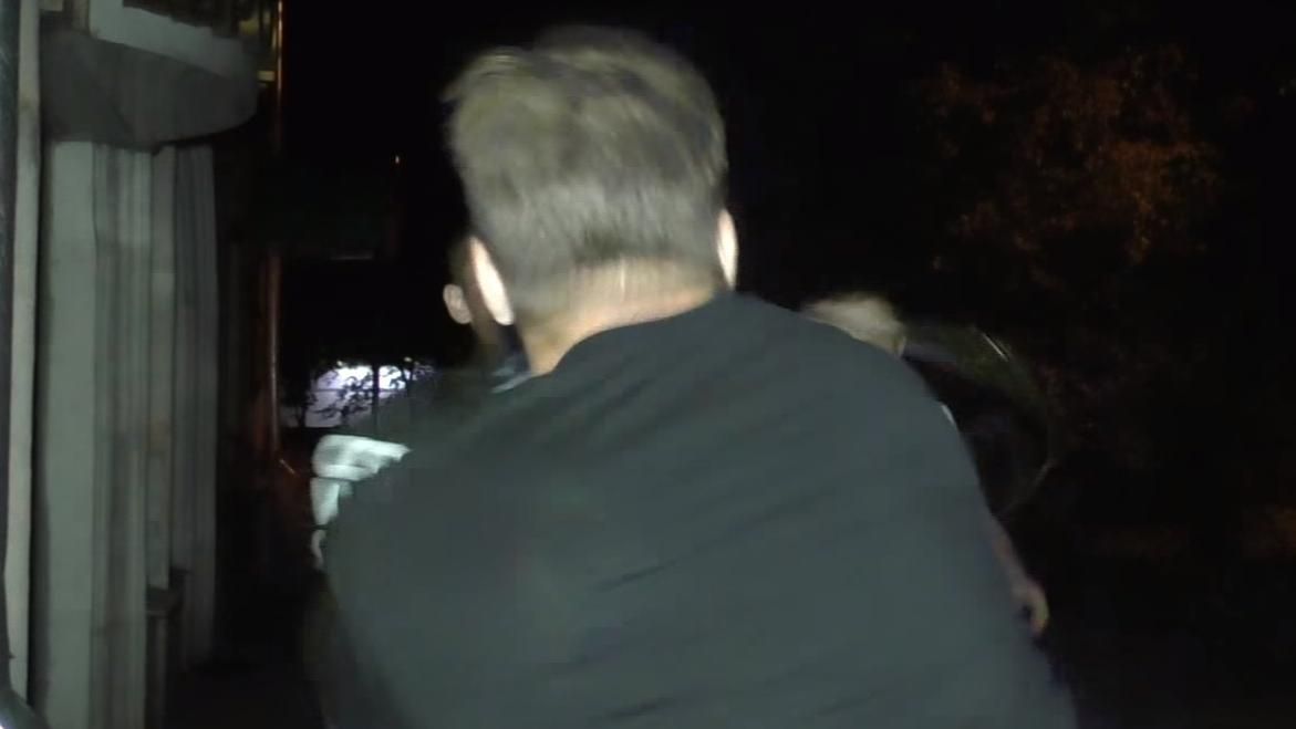 Один із найсильніших чоловіків України ефектно розібрався з хуліганами: промовисте відео Один із найсильніших чоловіків України ефектно розібрався з хуліганами: промовисте відео