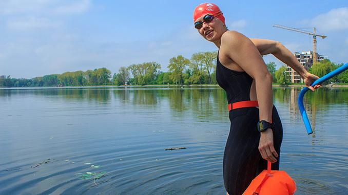 Первая в истории украинка начала покорение Ла-Манша Первая в истории украинка начала покорение Ла-Манша