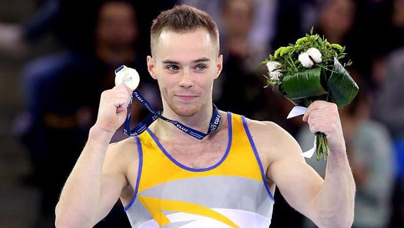 Олег Верняєв тріумфально здобув ще три медалі на Універсіаді