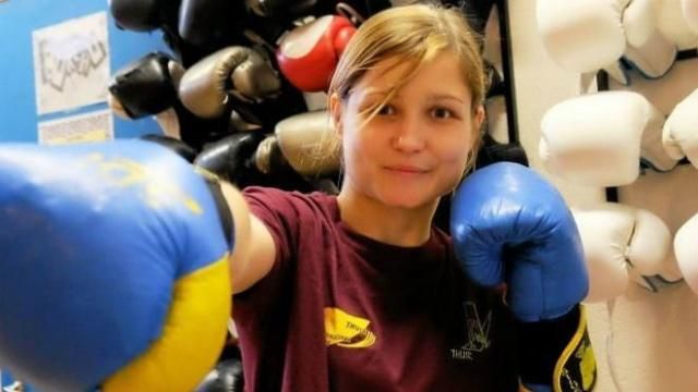 В возрасте 26 лет умерла непобедимый французский боксер