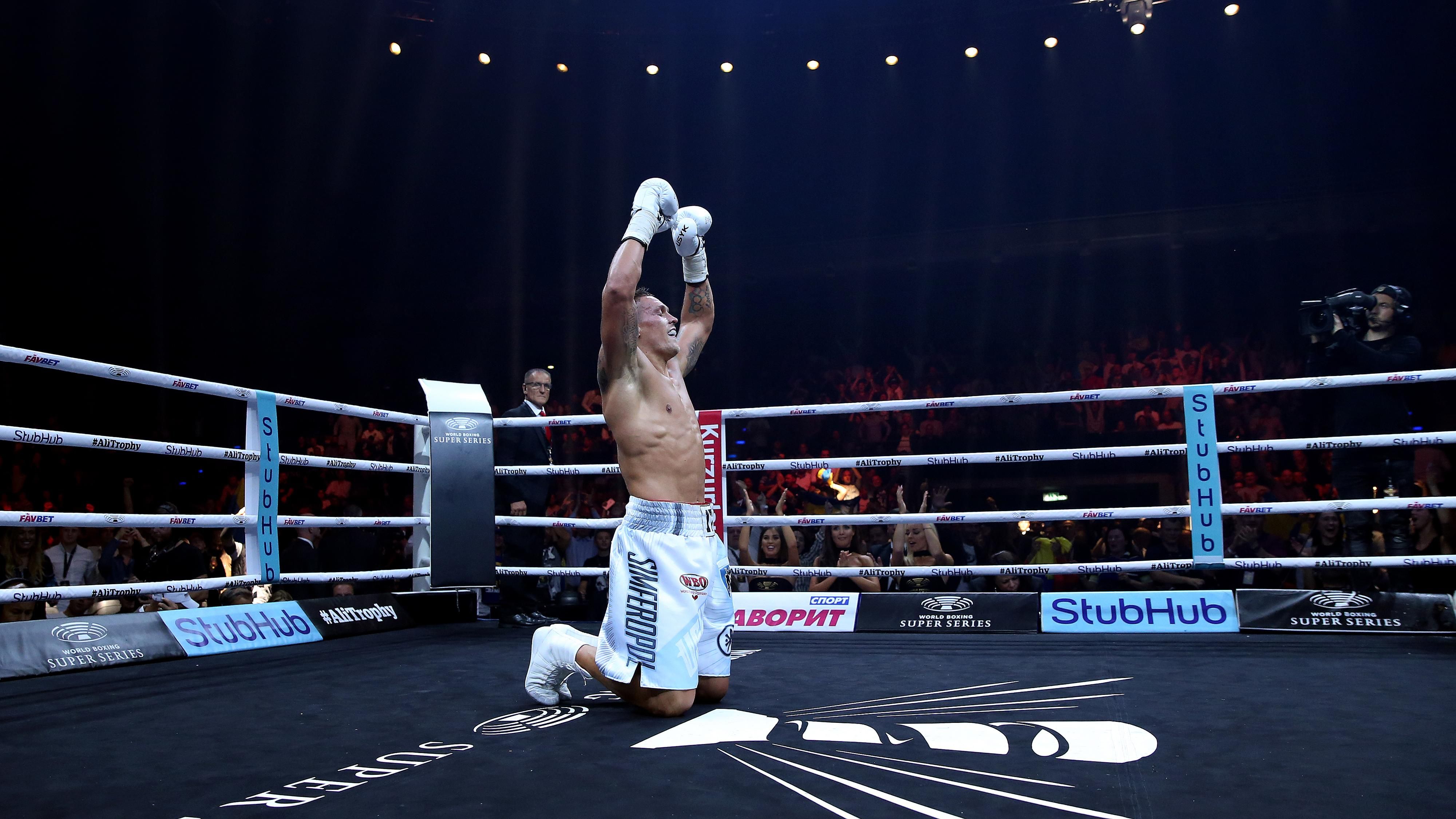 Веселі танці та "я – пісяти": чим кумедним запам'ятався бій Усик – Хук Веселі танці та "я – пісяти": чим кумедним запам'ятався бій Усик – Хук