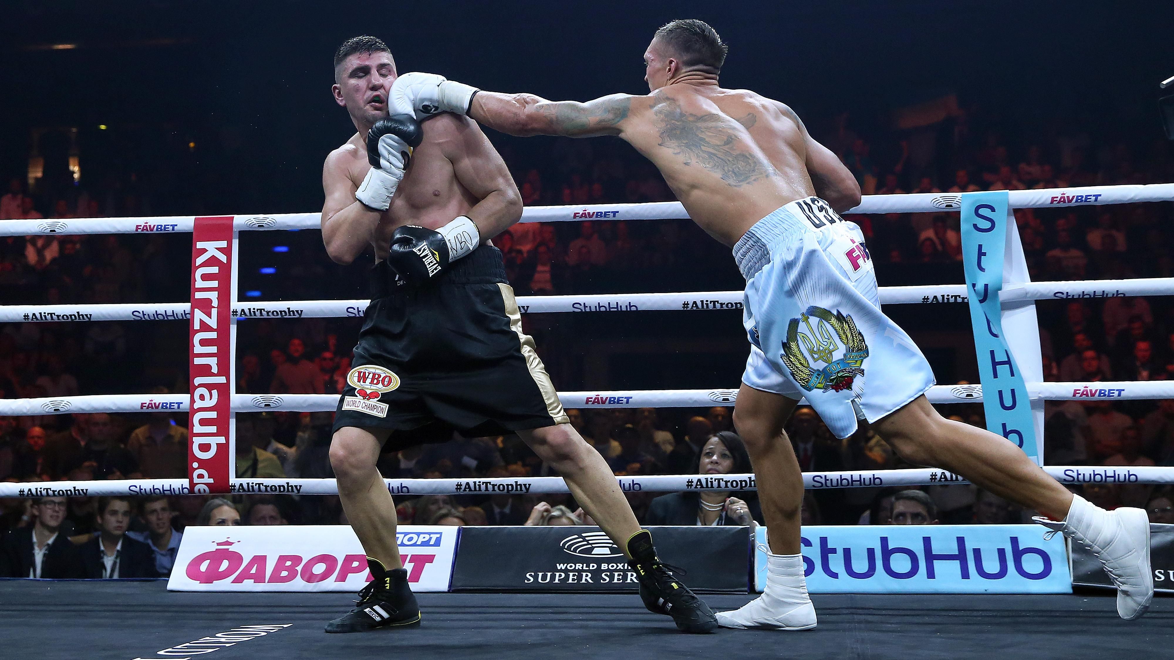 Усик – Хук: фото самых крутых моментов боя Усик – Хук: фото самых крутых моментов боя