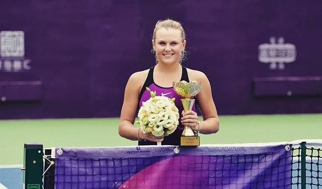 Украинка блестяще обыграла "звездную" россиянку в финале теннисного турнира в Китае