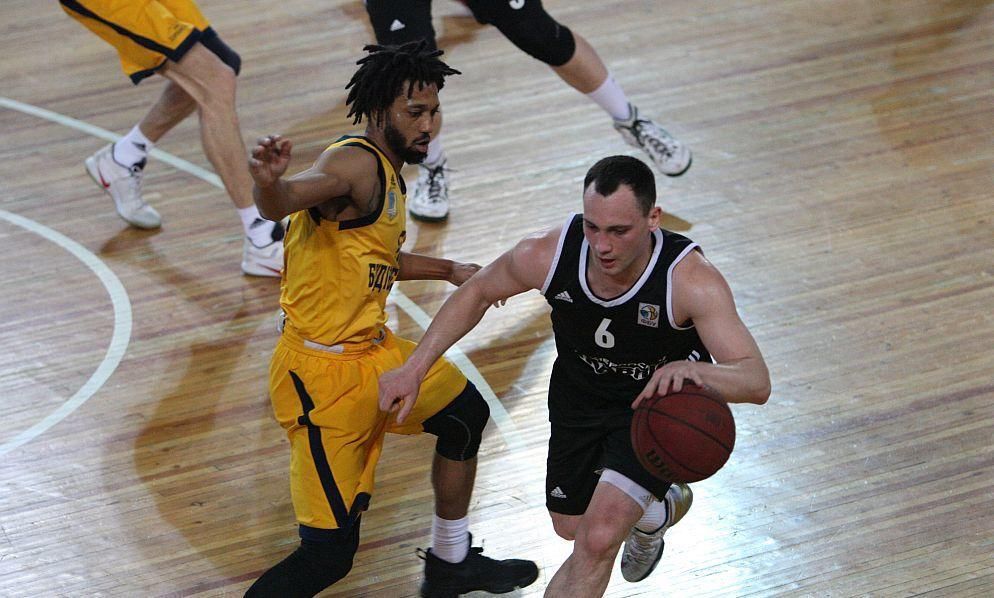 Мячи – в корзину! Стартует Суперлига Украины по баскетболу Мячи – в корзину! Стартует Суперлига Украины по баскетболу