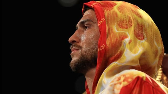 Ломаченко занял почетное место в рейтинге лучших боксеров мира Ломаченко занял почетное место в рейтинге лучших боксеров мира