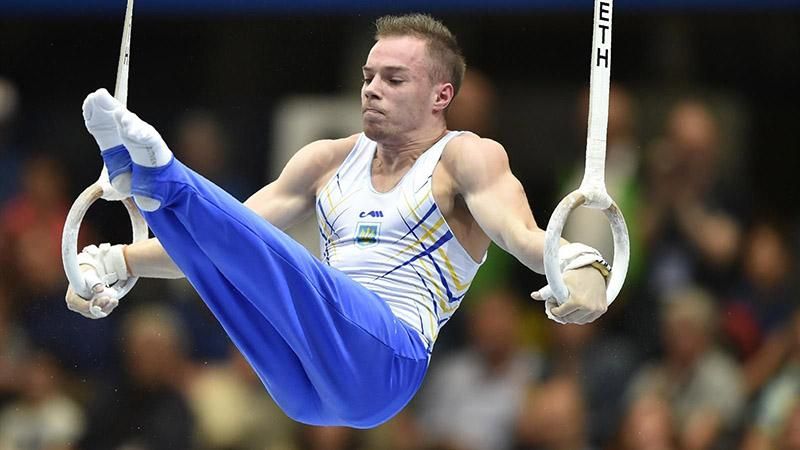 Украинец Олег Верняев остался без медали в многоборье