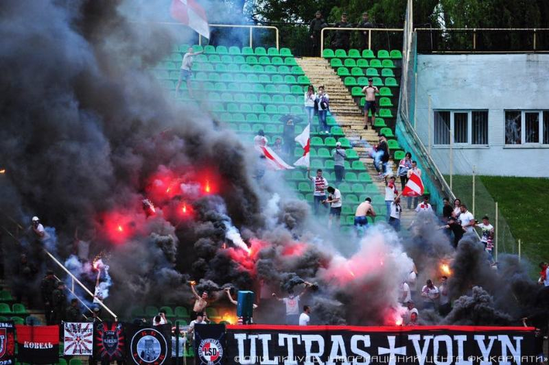 Геращенко рассказал о создании "черных списков" украинских болельщиков и именные билеты ФФУ