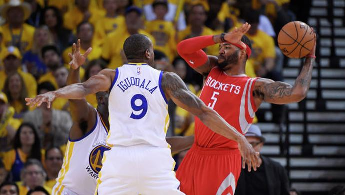 Действующий чемпион НБА проиграл в первом матче сезона