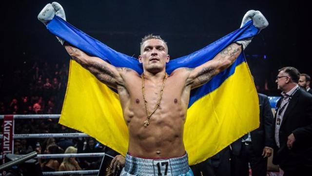 Усик у фіналі WBSS: відома сума, яку український боксер отримає за поєдинок Усик у фіналі WBSS: відома сума, яку український боксер отримає за поєдинок