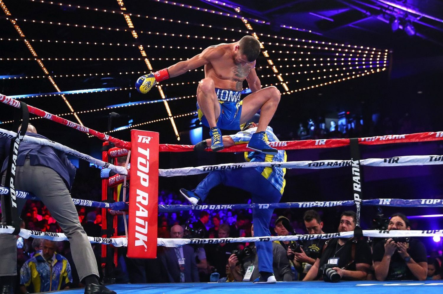 Чемпіон світу відповів Ломаченкові з образами: цитата Чемпіон світу відповів Ломаченкові з образами: цитата