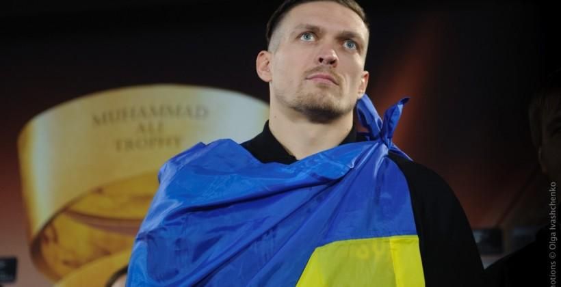 Александр Усик украсил обложку авторитетного издания Александр Усик украсил обложку авторитетного издания