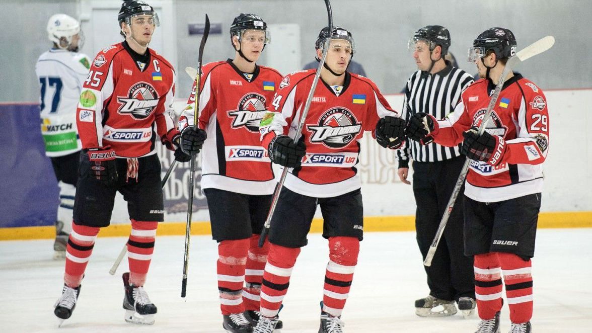 Хоккейный клуб "Донбасс" эффектно завершил регулярный чемпионат