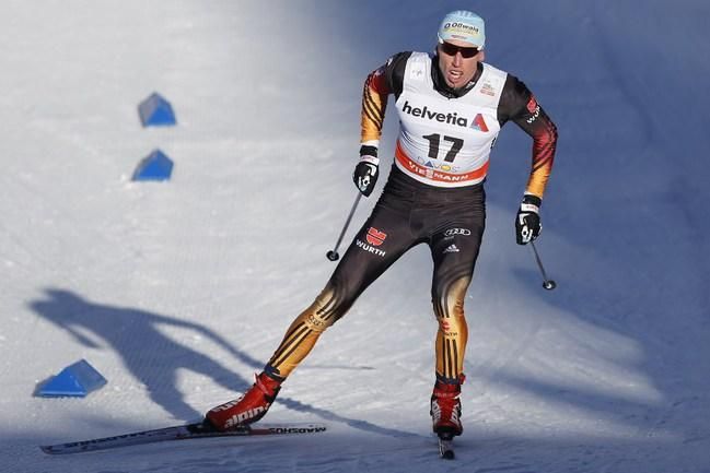 Спортсмен из Германии одел российскую форму во время лыжного марафона в Швеции