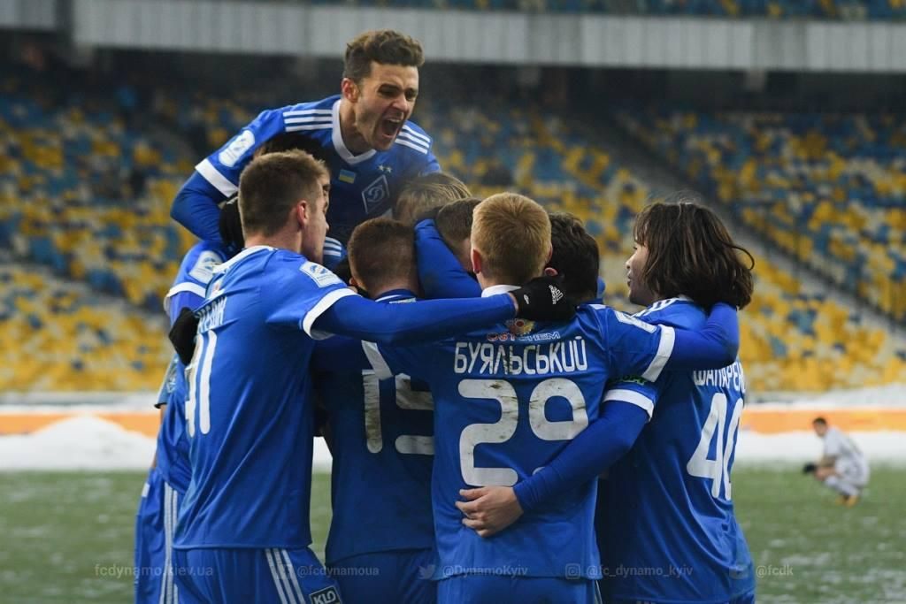 "Динамо" прибуло до Італії: кого Хацкевич взяв на матч проти "Лаціо" "Динамо" прибуло до Італії: кого Хацкевич взяв на матч проти "Лаціо"