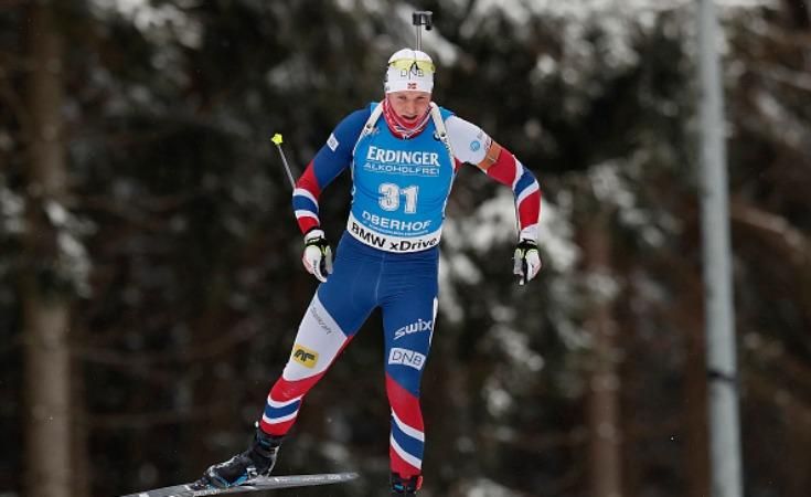 Норвежский биатлонист вляпался в скандал из-за футболки с Путиным