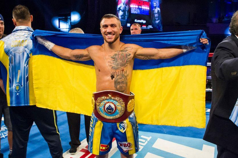 Ломаченко начал подготовку к бою с Линаресом: видео