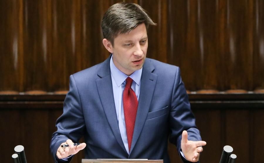 Депутат ПиС призвал лишить Россию права на проведение ЧМ-2018 Депутат ПиС призвал лишить Россию права на проведение ЧМ-2018