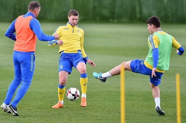 Україна – Японія: прогноз букмекерів на матч 27.03.2018 Україна – Японія: прогноз букмекерів на матч 27.03.2018