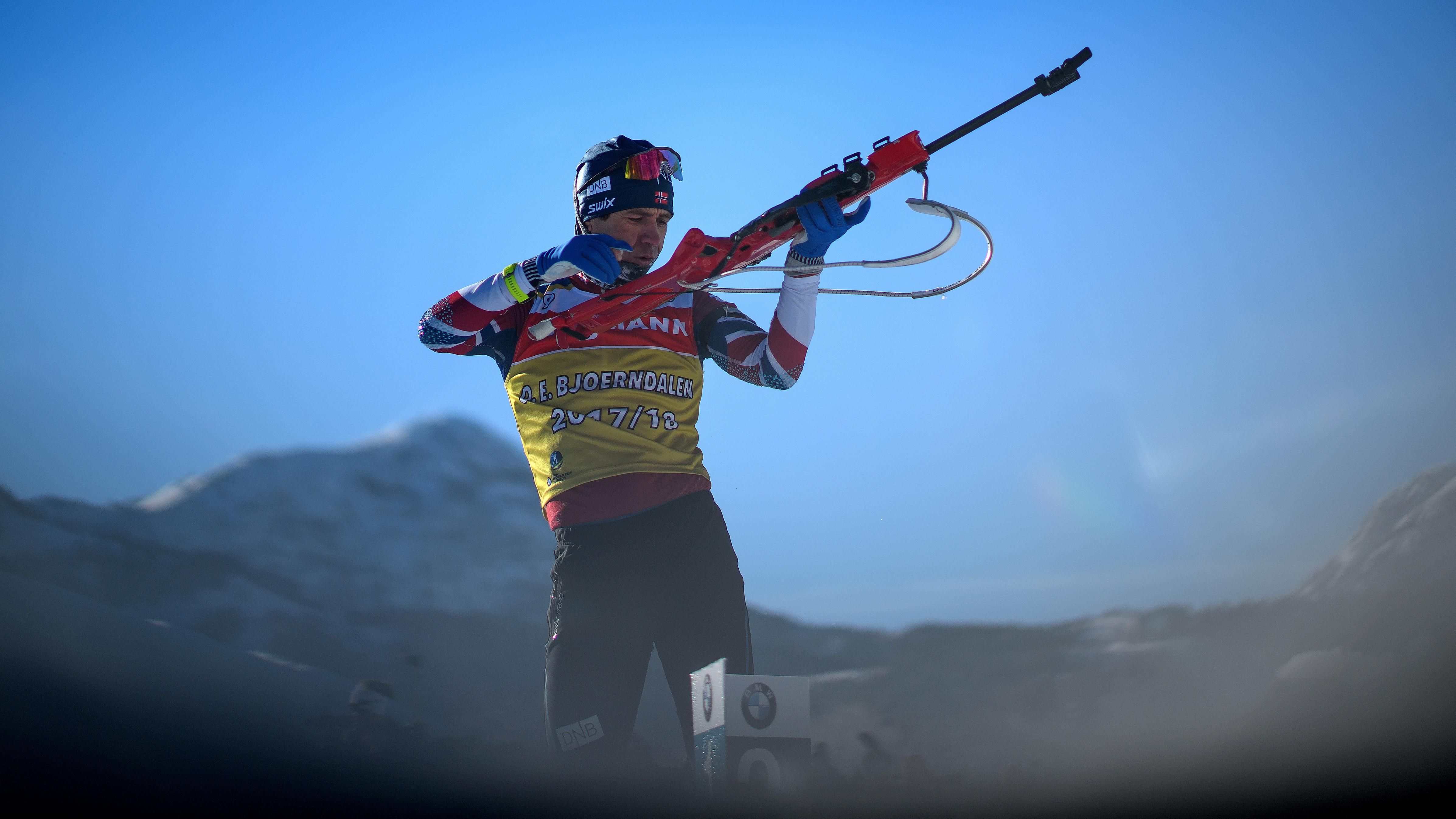 Живая легенда биатлона Бьерндален завершил карьеру Живая легенда биатлона Бьерндален завершил карьеру