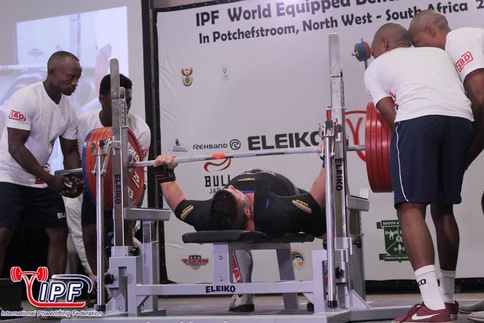 Українські богатирі привезли 13 нагород з Чемпіонаті світу пауерліфтингу Українські богатирі привезли 13 нагород з Чемпіонаті світу пауерліфтингу