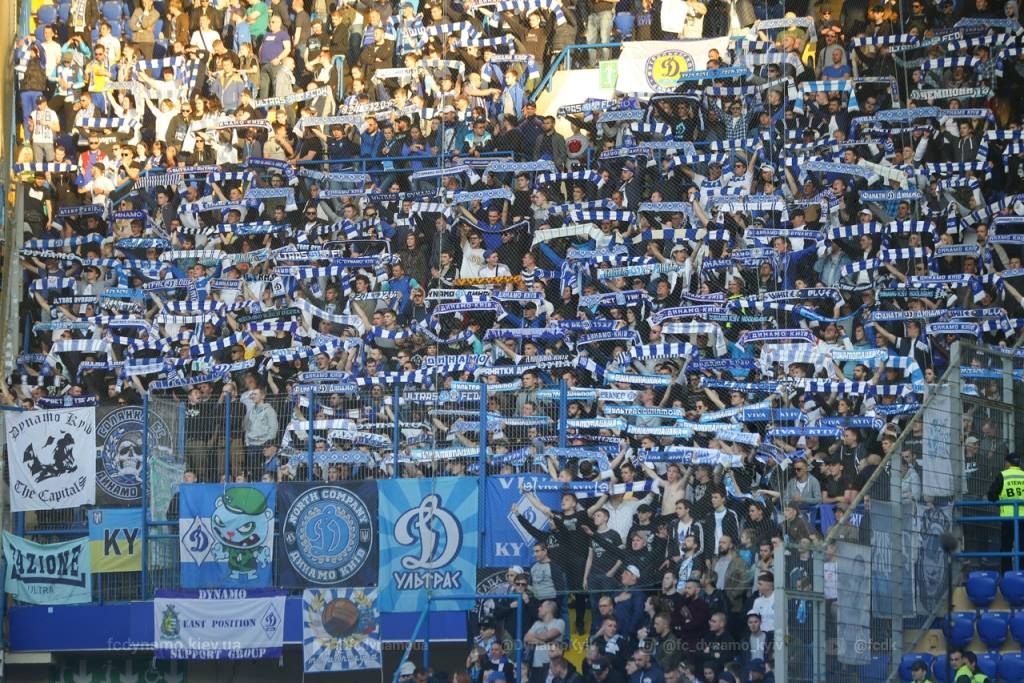 Фанаты "Динамо" записали видео для польских болельщиков: Мы за свое будем воевать Фанаты "Динамо" записали видео для польских болельщиков: Мы за свое будем воевать