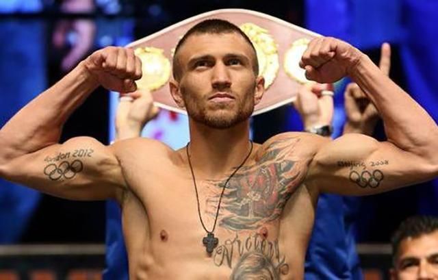 Порошенко поздравил Ломаченко с победой над Линаресом Порошенко поздравил Ломаченко с победой над Линаресом