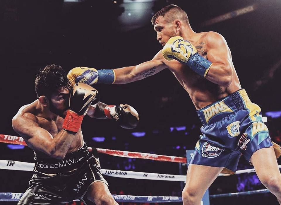 Ломаченко – Линарес: видео лучших моментов боя Ломаченко – Линарес: видео лучших моментов боя