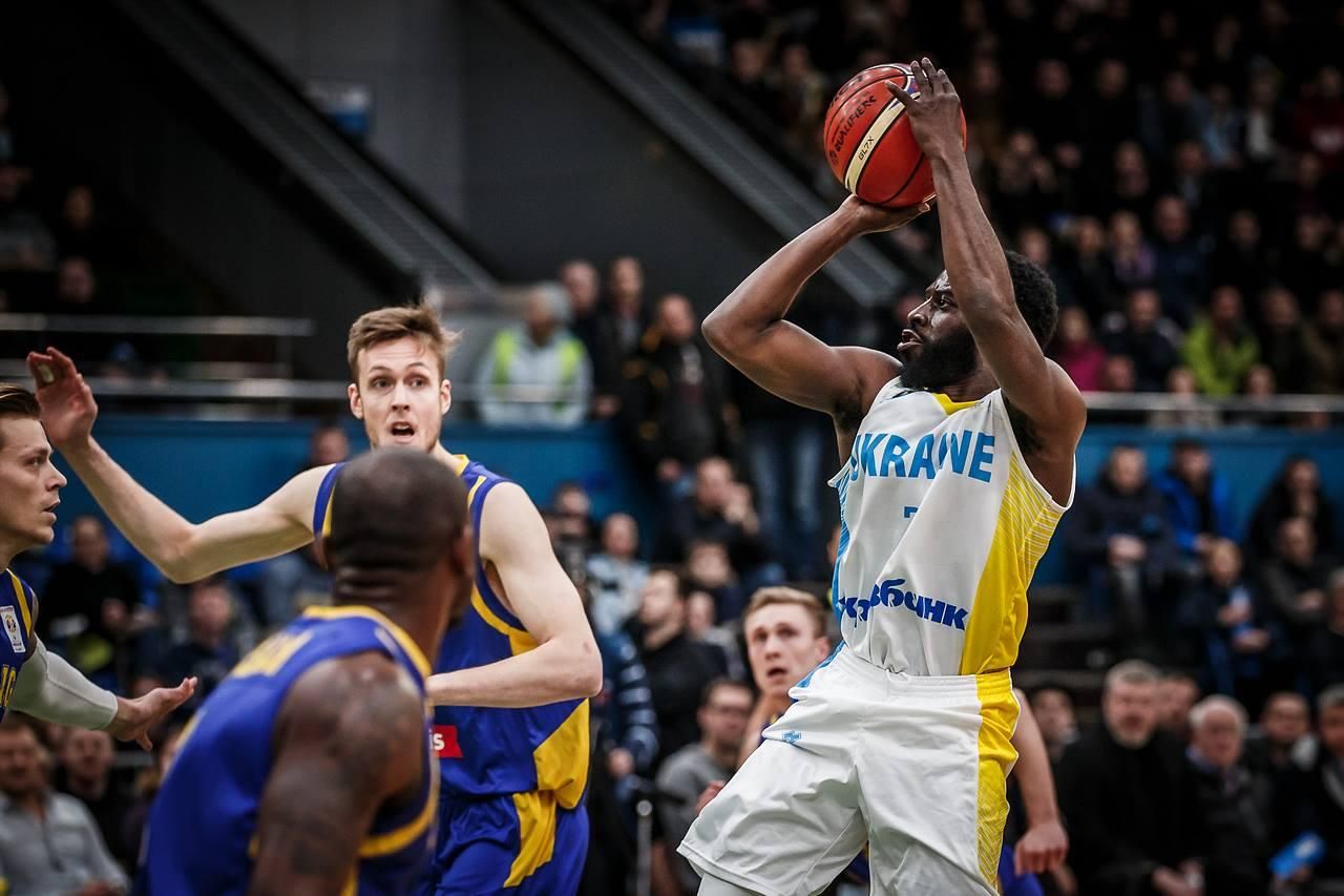 Баскетбол: збірна України зіграє три товариські ігри та візьме участь у турнірі в Китаї Баскетбол: збірна України зіграє три товариські ігри та візьме участь у турнірі в Китаї