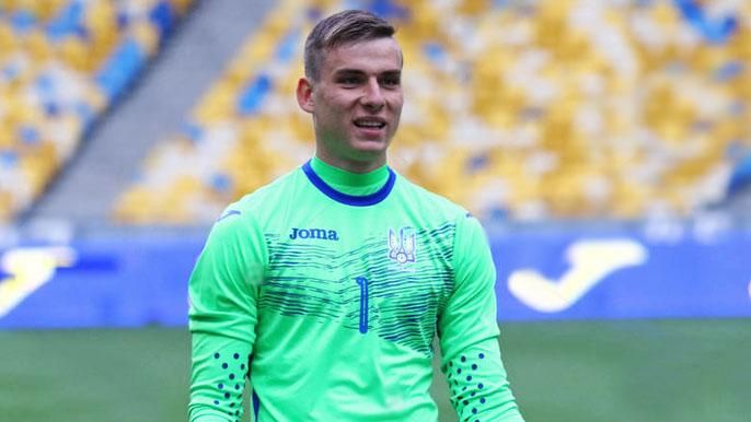 Украинский голкипер Андрей Лунин заинтересовал "Наполи" Украинский голкипер Андрей Лунин заинтересовал "Наполи"
