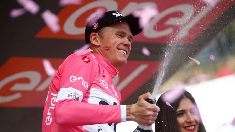 Велогонщик Фрум собрал полную чемпионскую коллекцию, выиграв "Джиро д'Италия"