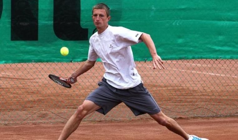 Украинского теннисиста пожизненно дисквалифицировали за договорные матчи