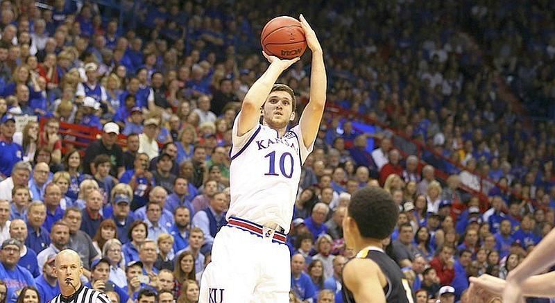 Українець Михайлюк пройшов огляд в клубі НБА Українець Михайлюк пройшов огляд в клубі НБА