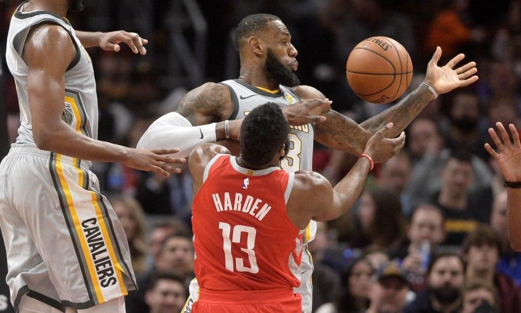 "Голден Стейт" здобув перемогу в першому матчі фіналу НБА у "Клівленда" "Голден Стейт" здобув перемогу в першому матчі фіналу НБА у "Клівленда"