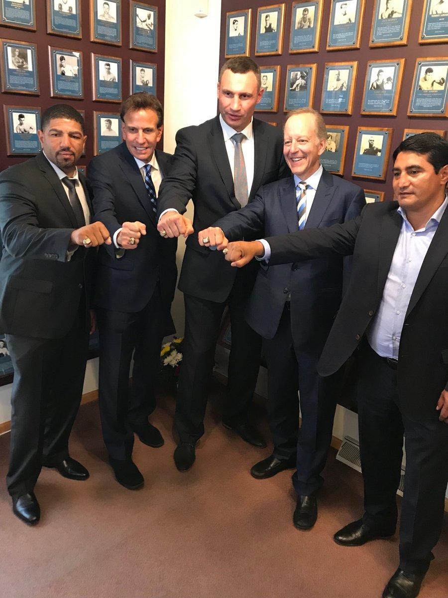 Виталия Кличко включили в Зал славы бокса: фото Виталия Кличко включили в Зал славы бокса: фото