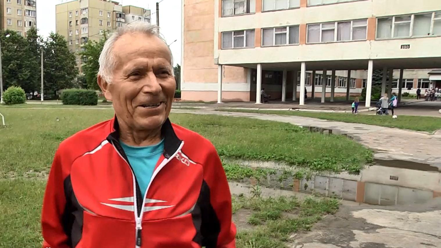78-летний львовянин покорил мир на Чемпионате по горному бегу: поразительная история
