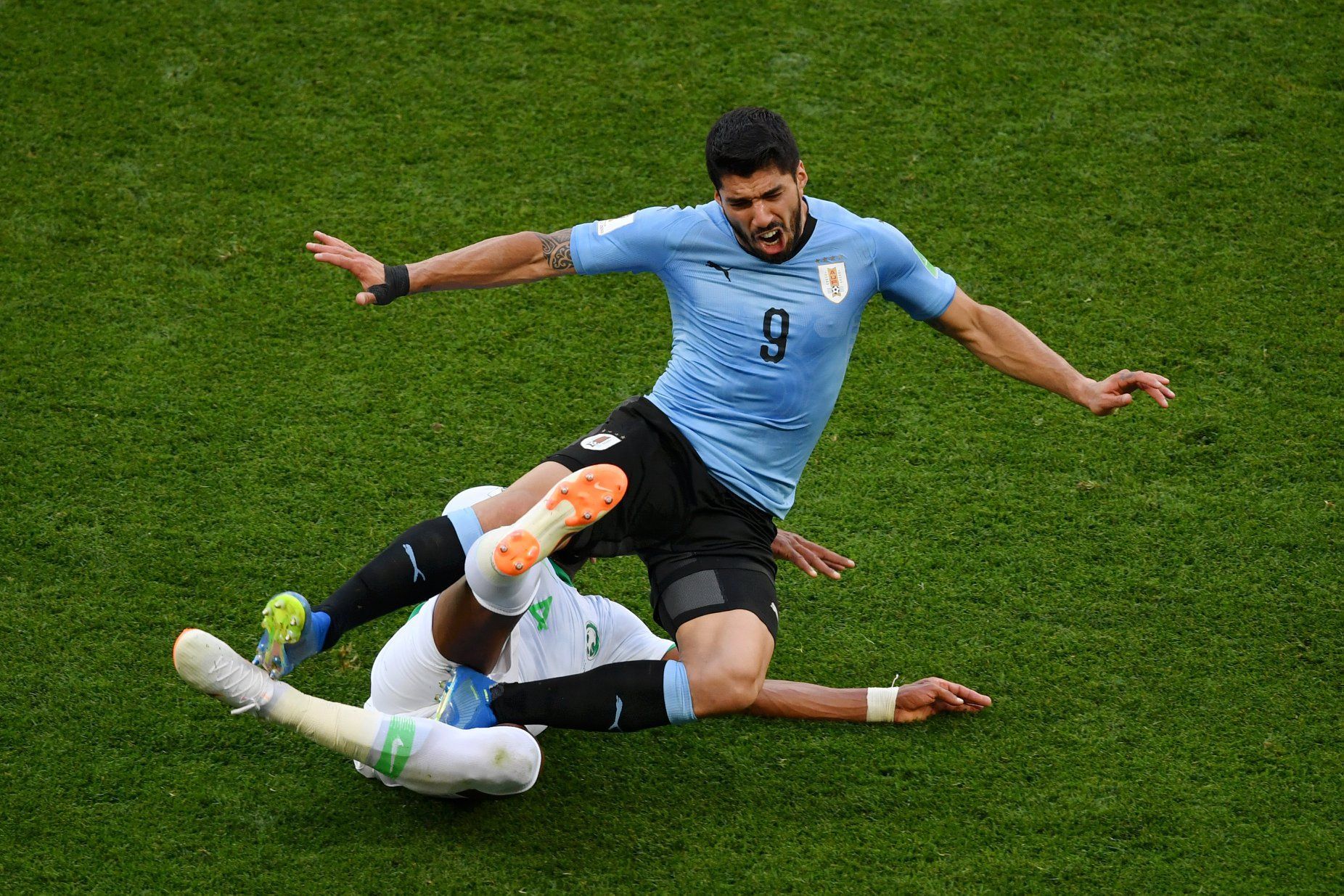 Уругвай победил Саудовскую Аравию и вышел в плей-офф Чемпионата мира